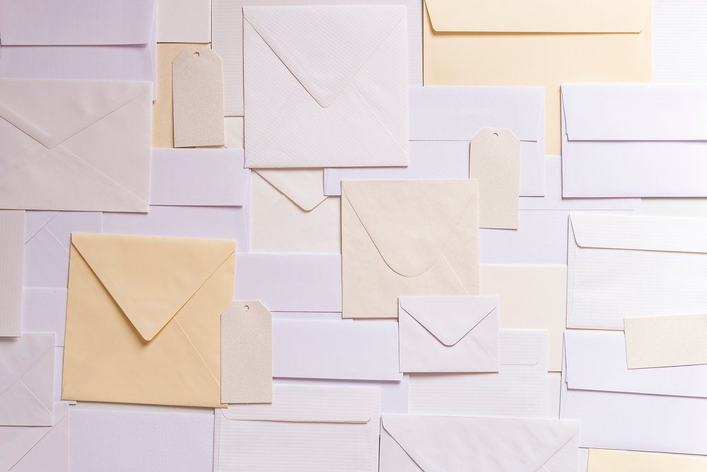 📬 What Does “Sending Documents in an Open Envelope” Mean?