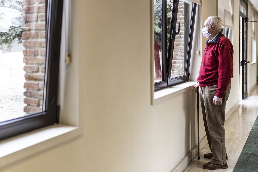 What is an advanced care directive or living will in Spain?