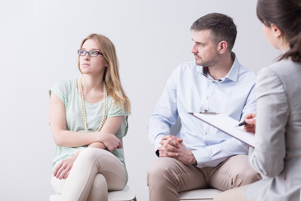 🏠 Who Pays for Housing Costs After a Breakup? 💔